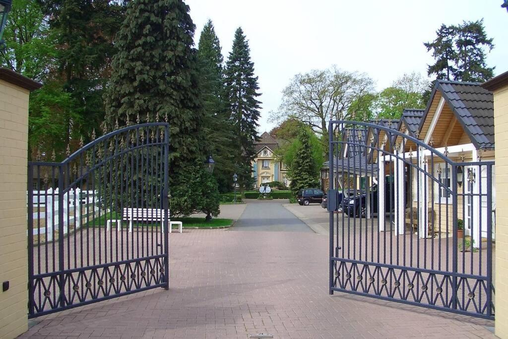Apartment Gaestehaus Schloss Bothmer Schwarmstedt Exteriör bild